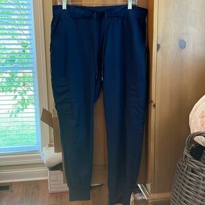 MED COUTURE Scrub joggers 🩺⚕️🏥💙